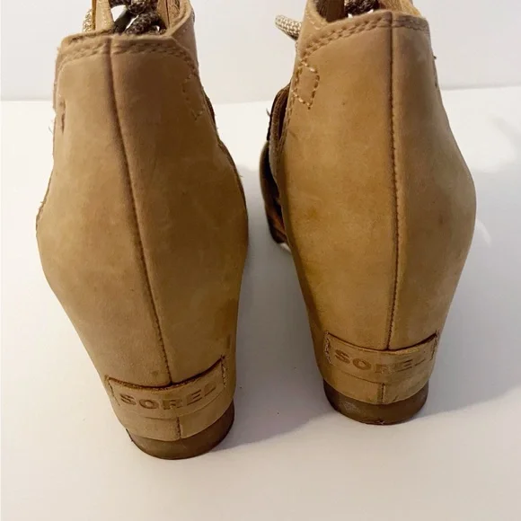 Sorel Joanie Camel Tan Leather Wedge Heel Sandals Casual Outdoor - Picture 8 of 15